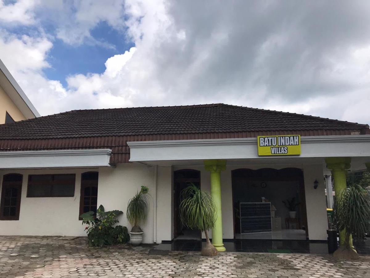 Villa & Guest House Batu Indah Dış mekan fotoğraf